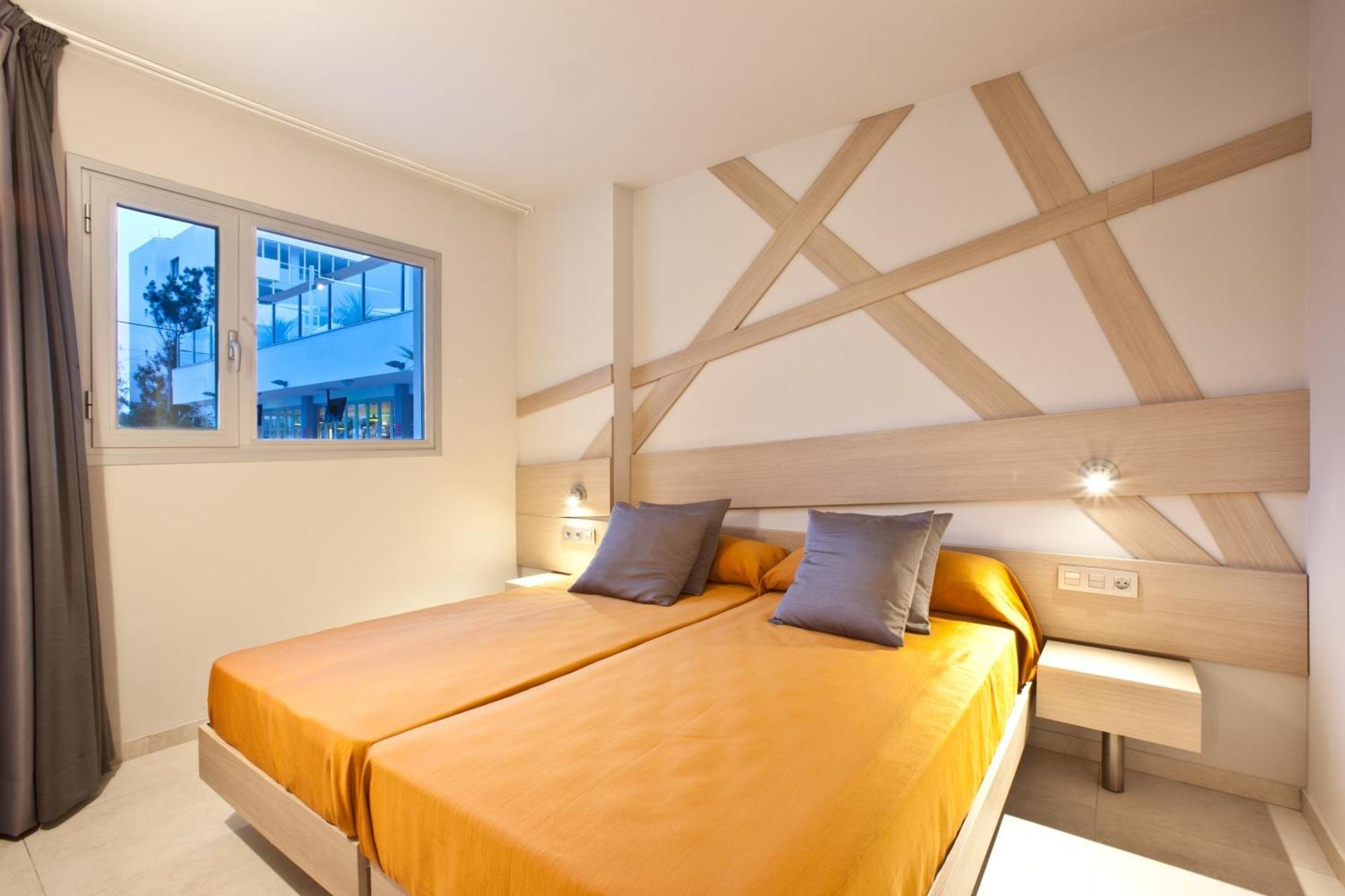 ไรอันส์ อีบิซา อพาร์ตเมนต์ - สำหรับผู้ใหญ่เท่านั้น Aparthotel อิบิซาทาวน์ ห้อง รูปภาพ