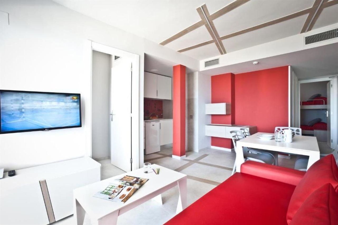 ไรอันส์ อีบิซา อพาร์ตเมนต์ - สำหรับผู้ใหญ่เท่านั้น Aparthotel อิบิซาทาวน์ ภายนอก รูปภาพ